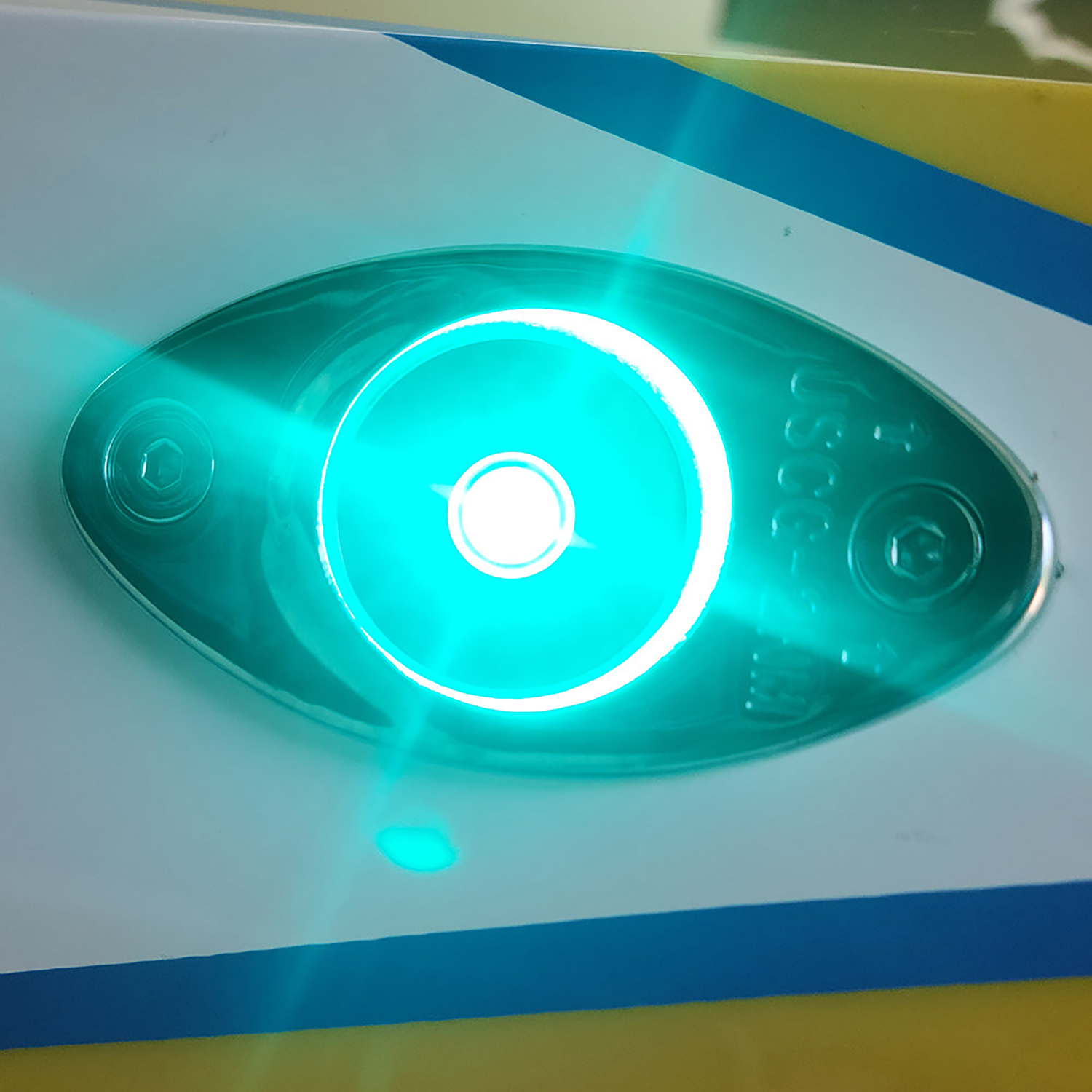 Polished stainless green LED navigation light – LEDNL3G - Hover
